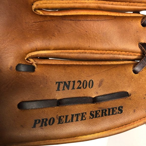 Nokona TN1200 Pro Elite Series Baseball Glove -RHT- Collectible ONE OF A KIND - Picture 15 of 15